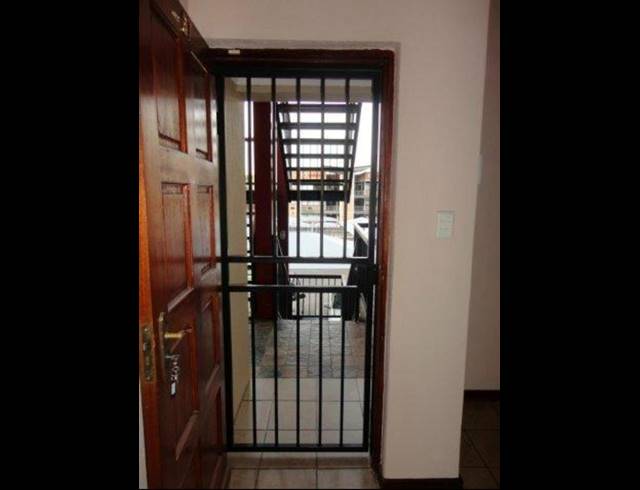 1 BEDROOM APARTMENT FOR SALE IN NELSPRUIT EXT 1